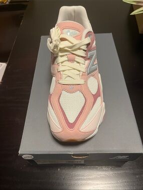 New Balance Pink and Cream Kids' Chunky Sneaker